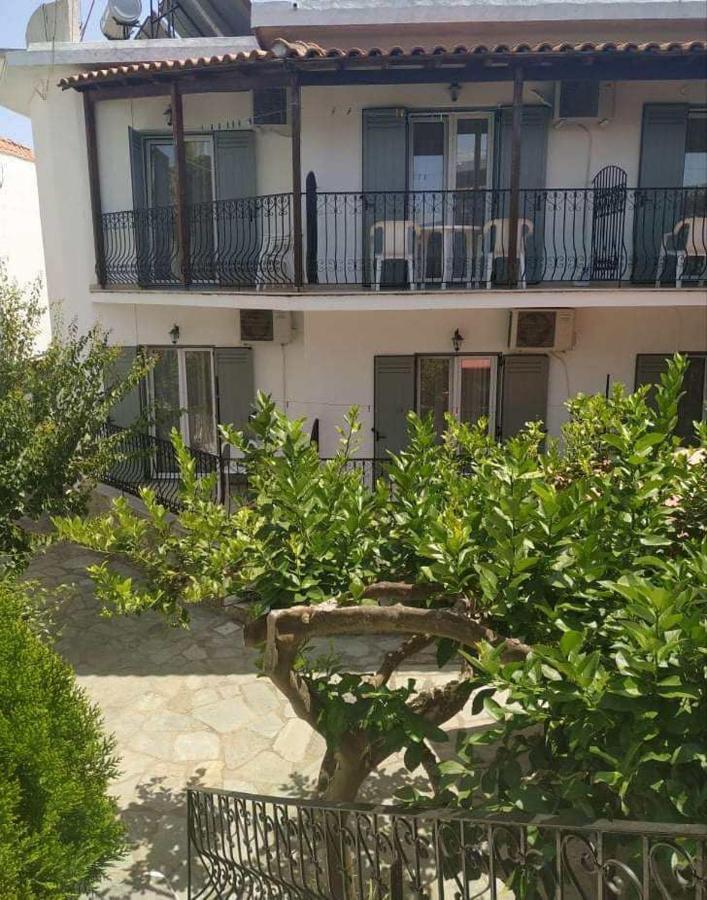 Pension Nikolas Skiathos Exterior photo