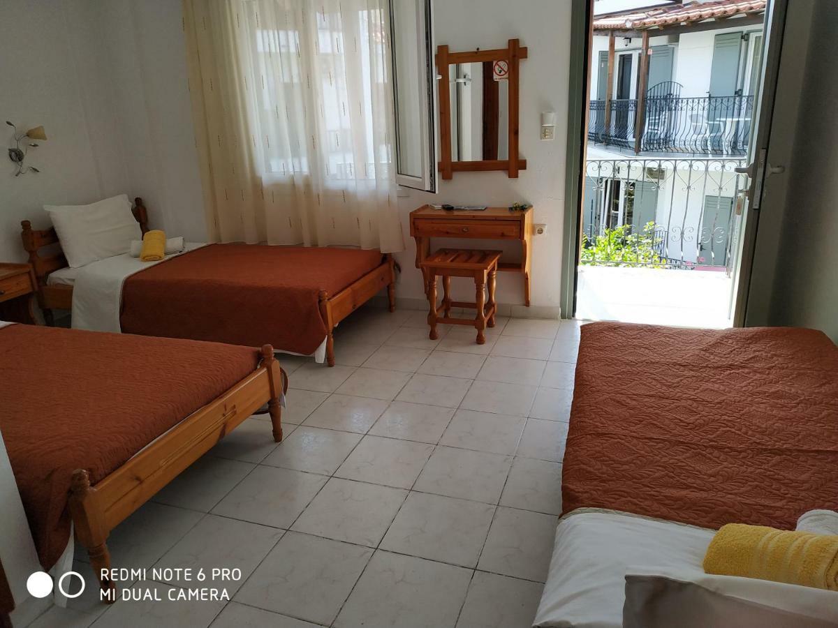 Pension Nikolas Skiathos Exterior photo